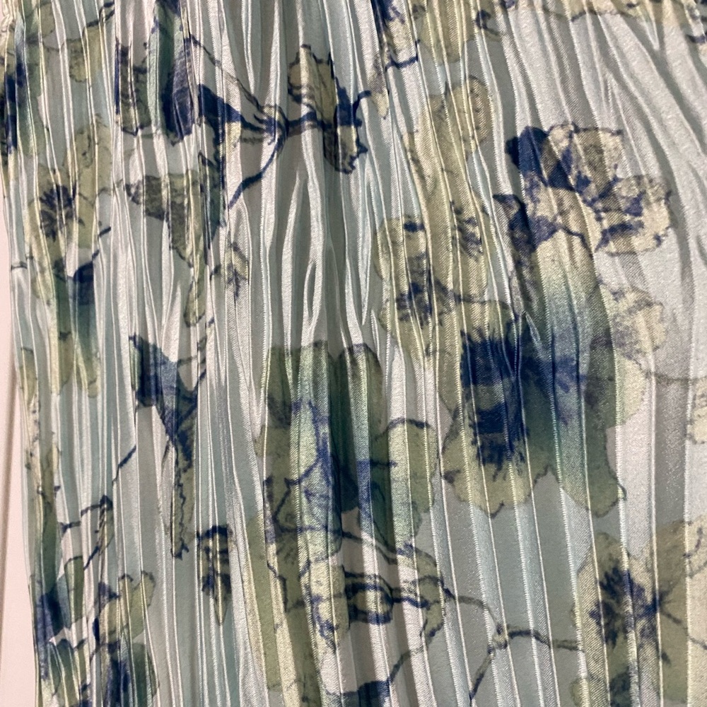 Vince dress, formal, tea length, blue and green floral - Picture 4 of 6